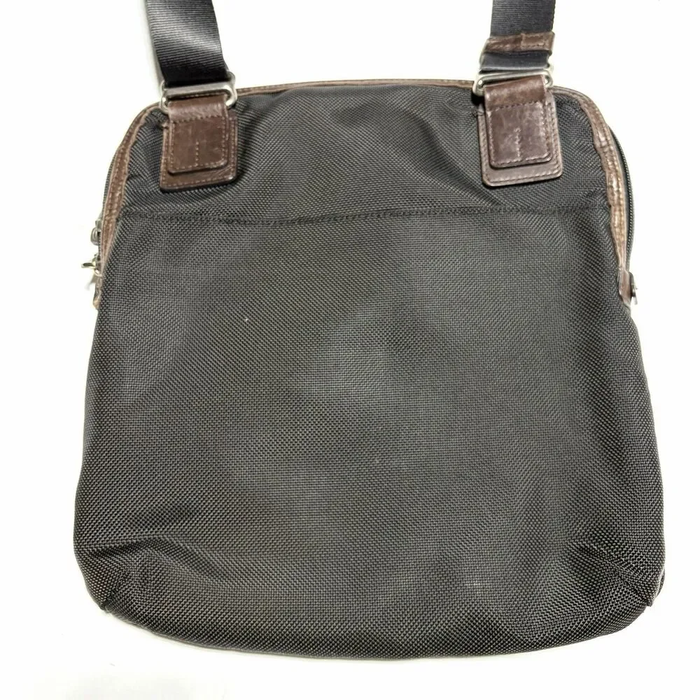 Tumi Alpha Bravo Annapolis crossbody In Ballistic Nylon Brown